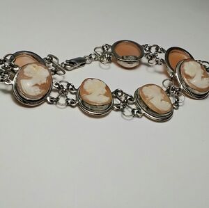 Classic Peach and White Cameo Link Bracelet